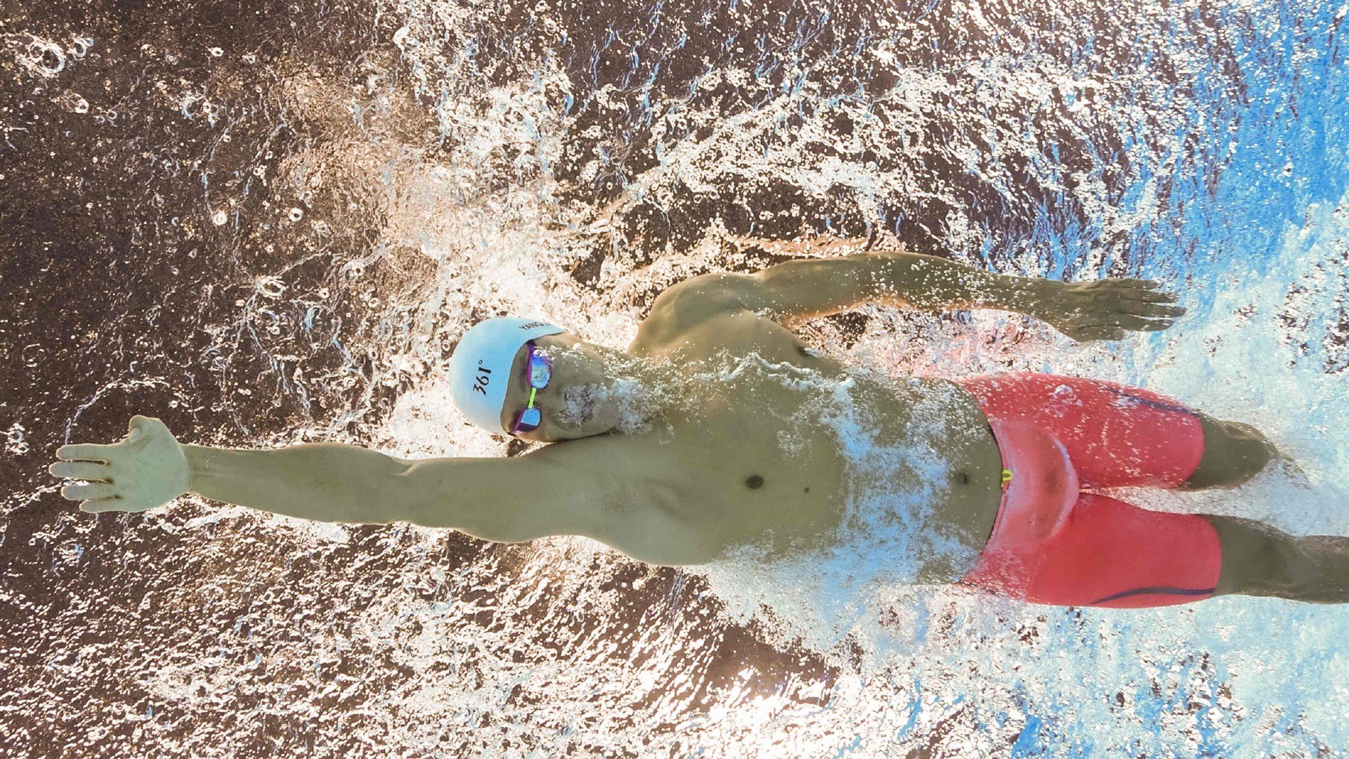 《最受期待的战队转会：重磅签约引发热议》，2022战队