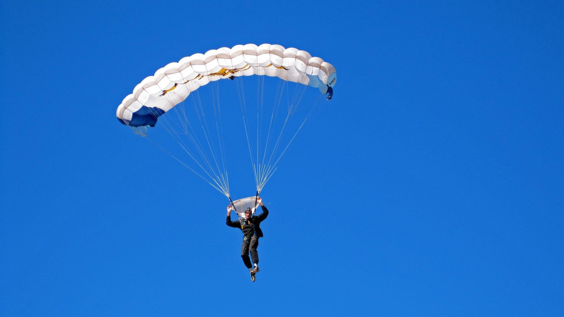 开云集团中国官网-部落冲突“战略无限”大规模线上线下挑战赛，部落冲突挑战活动视频